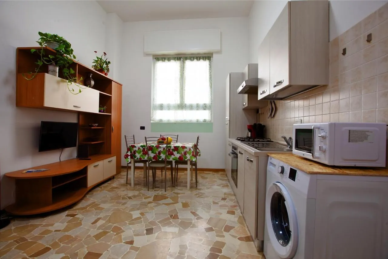 Bilocale A 400M Dalla Stazione Di Lambrate - Casa Abano Apartment Milan Italy
